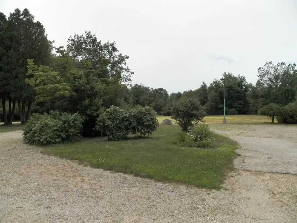 146 Calef Highway Barrington NH 03825