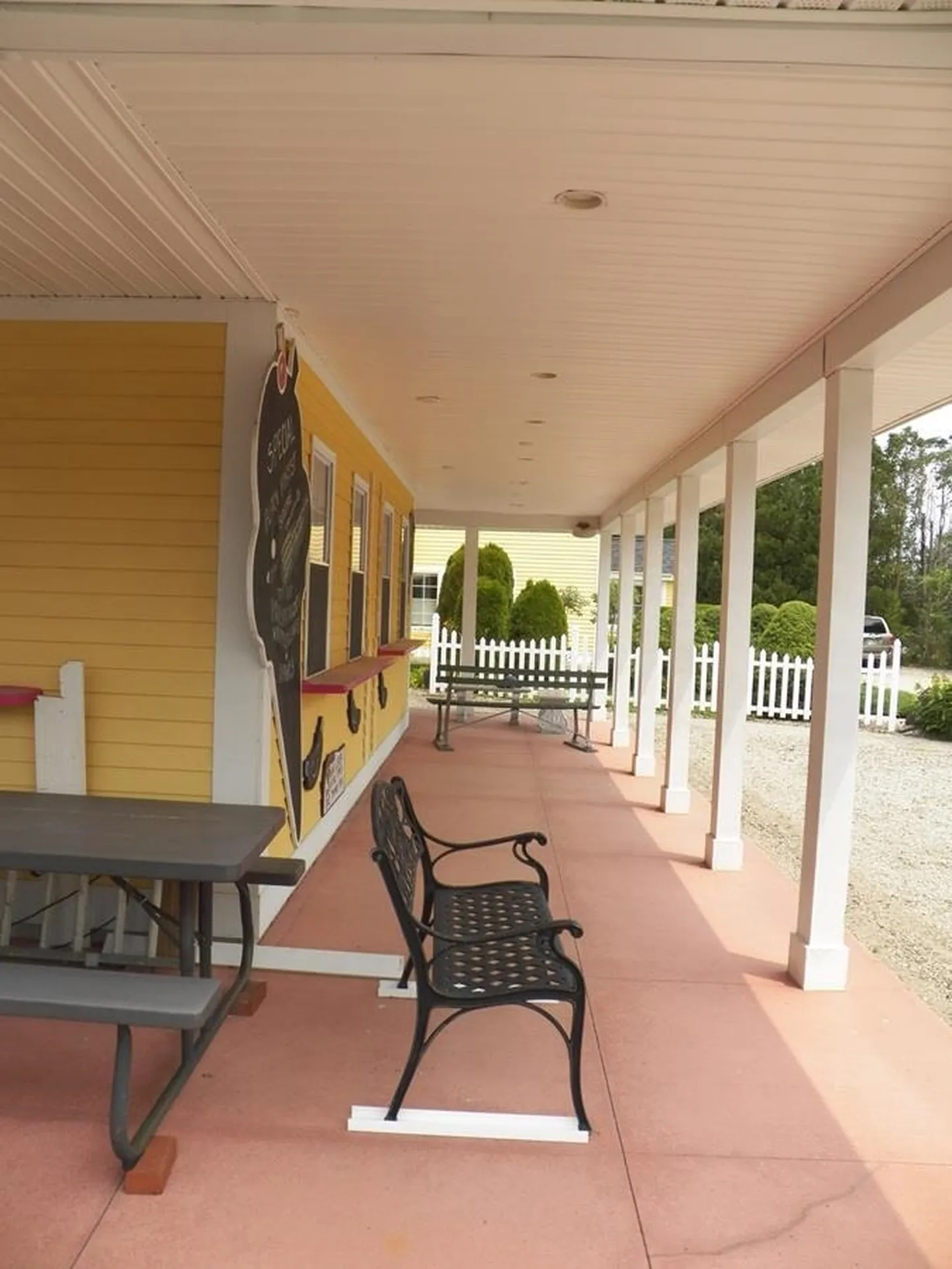 146 Calef Highway Barrington NH 03825