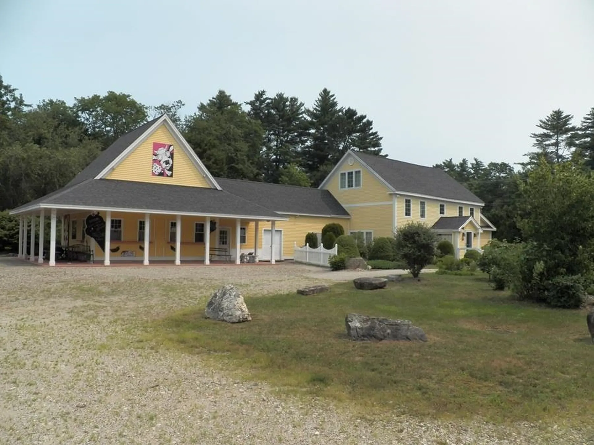 146 Calef Highway Barrington NH 03825