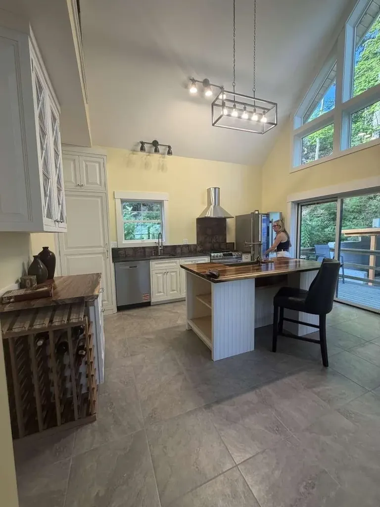 188 Wall Street Springfield VT 05156
