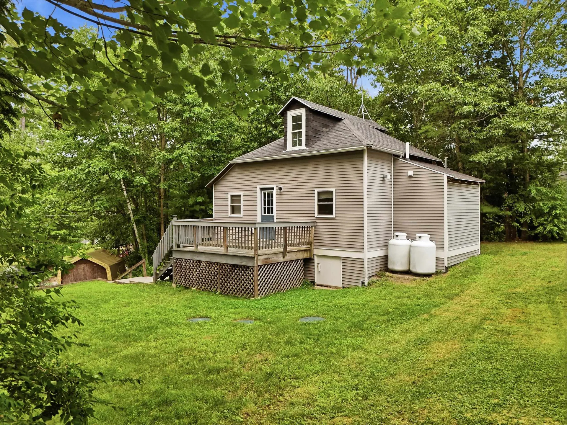 37 Great Pond Road Kingston NH 03848