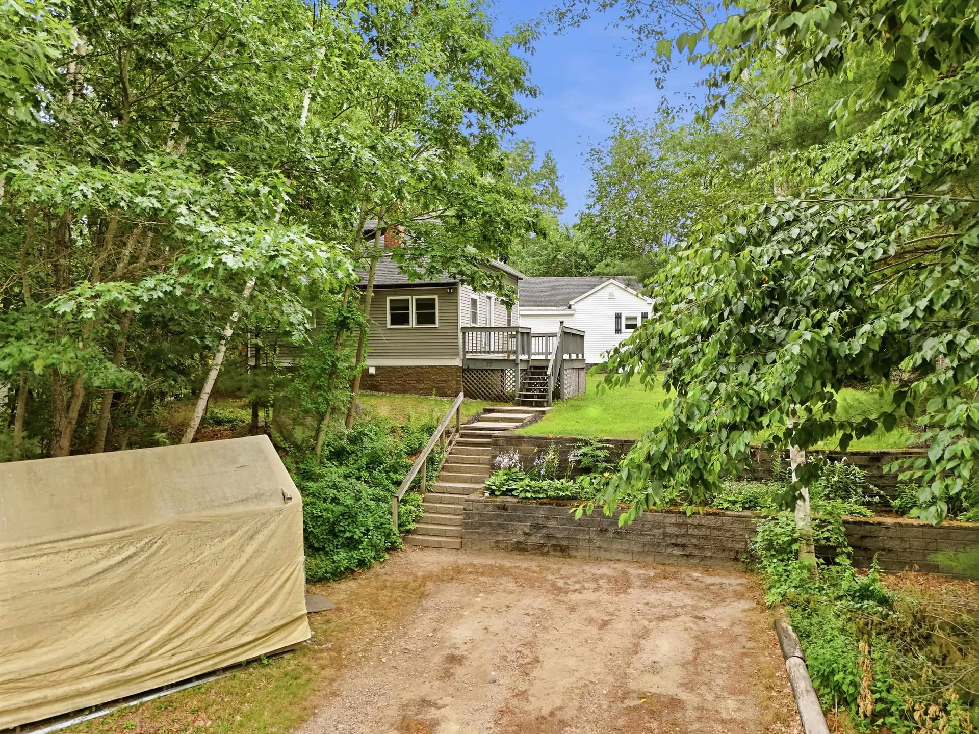 37 Great Pond Road Kingston NH 03848