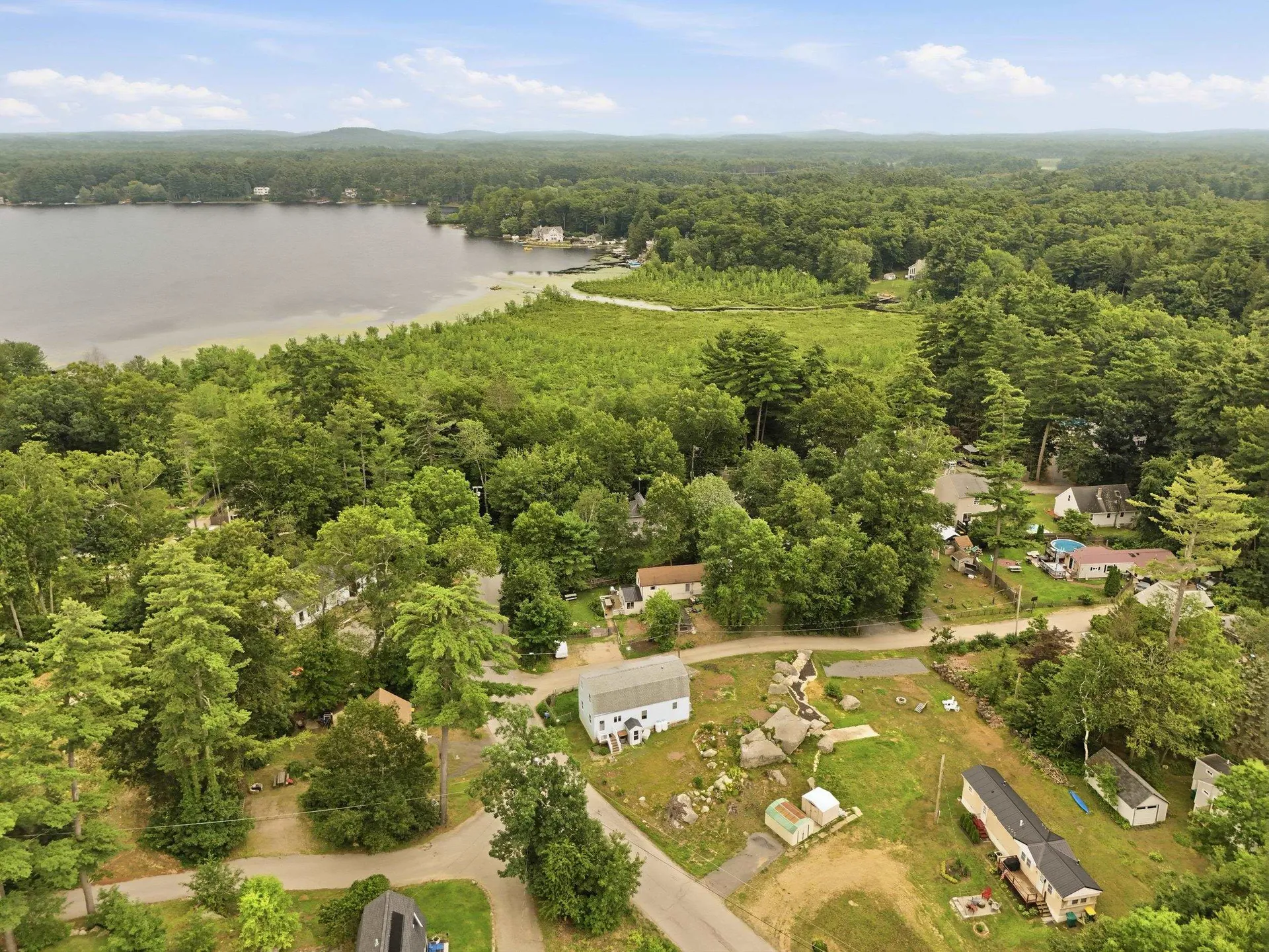 37 Great Pond Road Kingston NH 03848