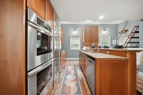 37 Great Pond Road Kingston NH 03848