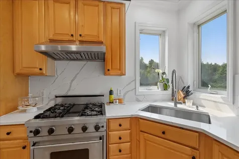 278 Brennan Woods Drive Williston VT 05495