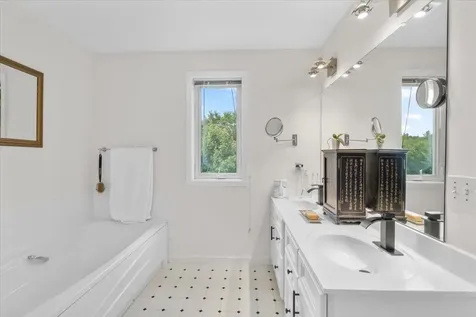278 Brennan Woods Drive Williston VT 05495