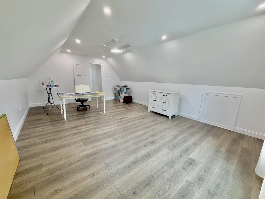 21 Freedom Drive Rochester NH 03867