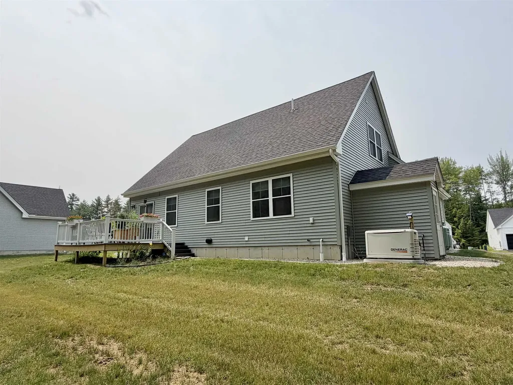 21 Freedom Drive Rochester NH 03867