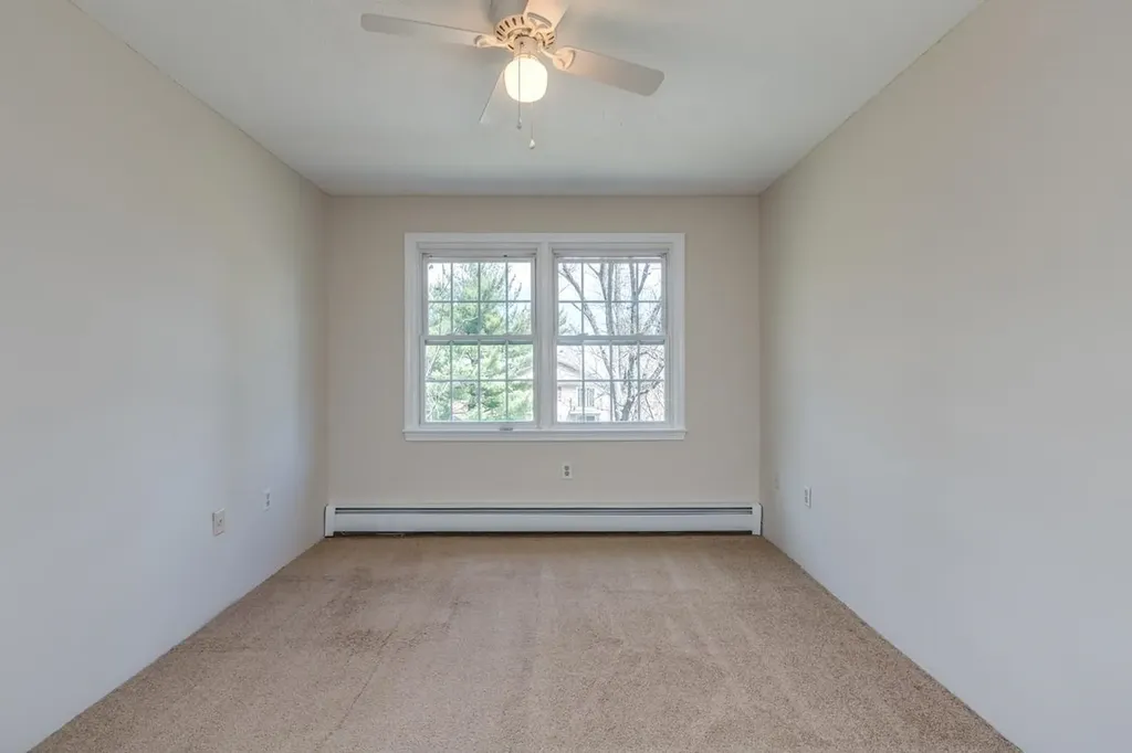 3 Autumn Leaf Drive Nashua NH 03060
