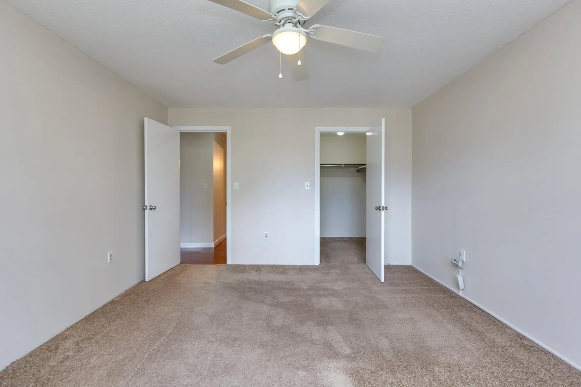 3 Autumn Leaf Drive Nashua NH 03060