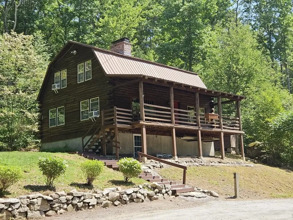 423 Old Walpole Road Keene NH 03431