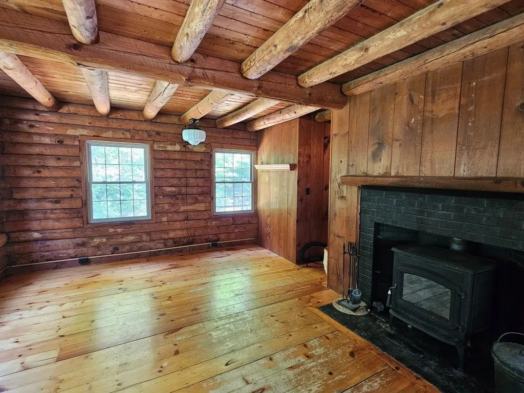 423 Old Walpole Road Keene NH 03431