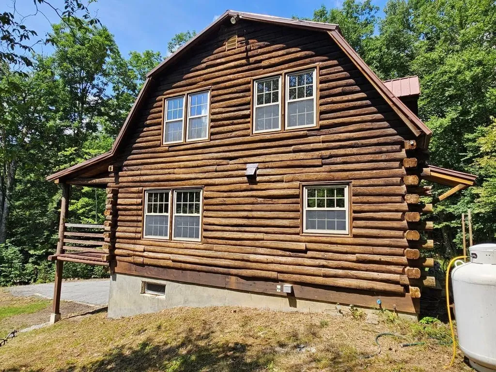 423 Old Walpole Road Keene NH 03431