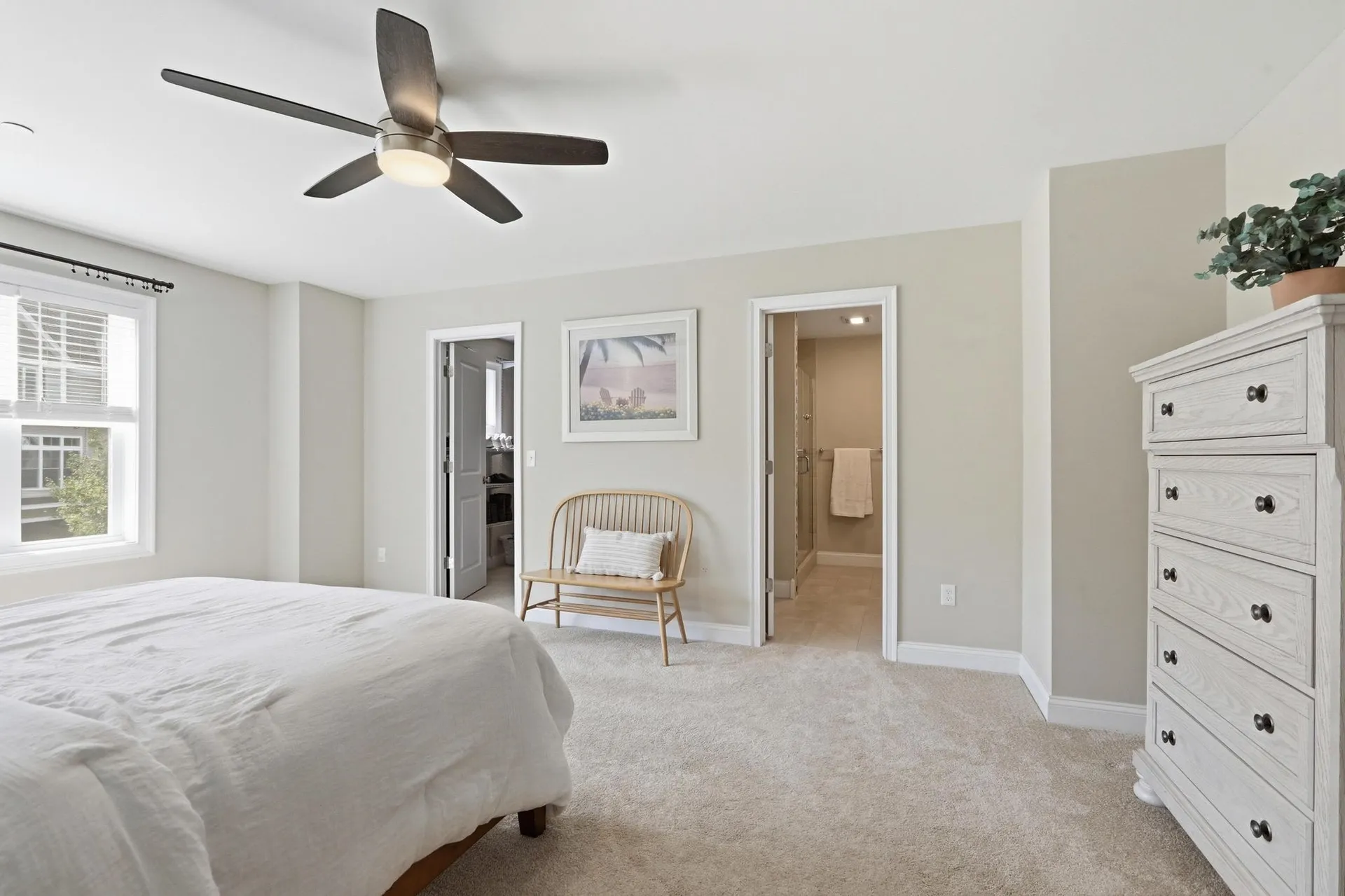 8 Manor Drive Hooksett NH 03106