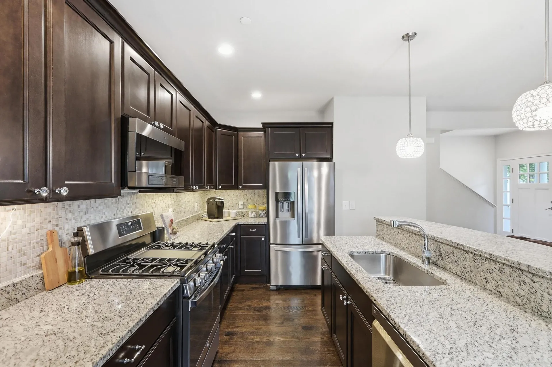 8 Manor Drive Hooksett NH 03106