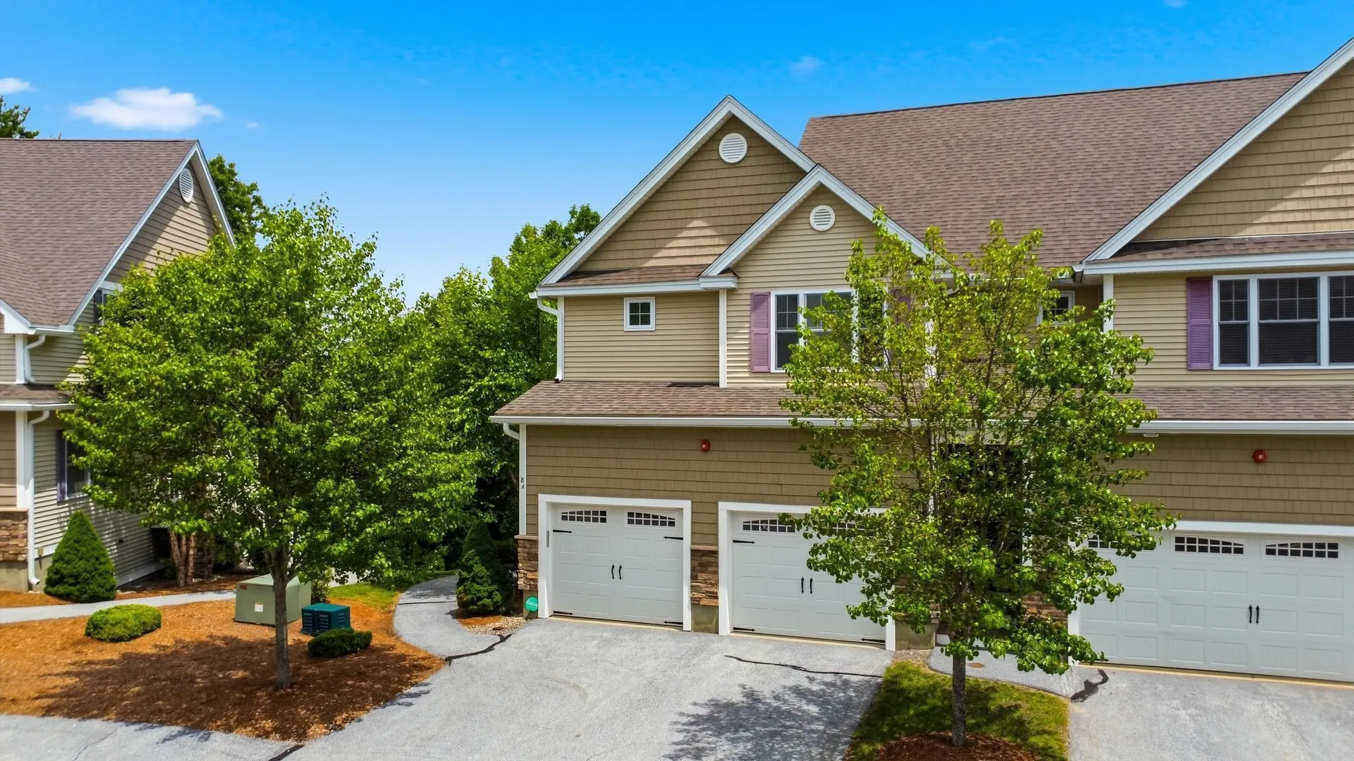 8 Manor Drive Hooksett NH 03106