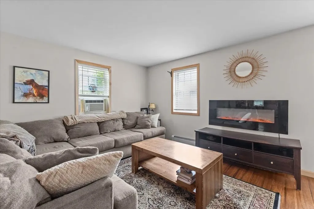 20 Suffolk Lane Essex VT 05452