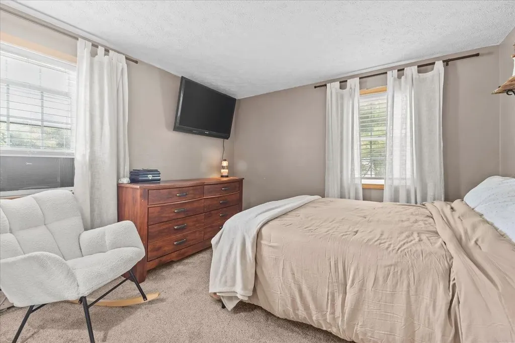20 Suffolk Lane Essex VT 05452