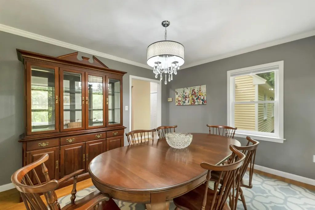 11 Longview Drive Bow NH 03304