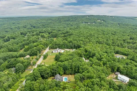 11 Longview Drive Bow NH 03304