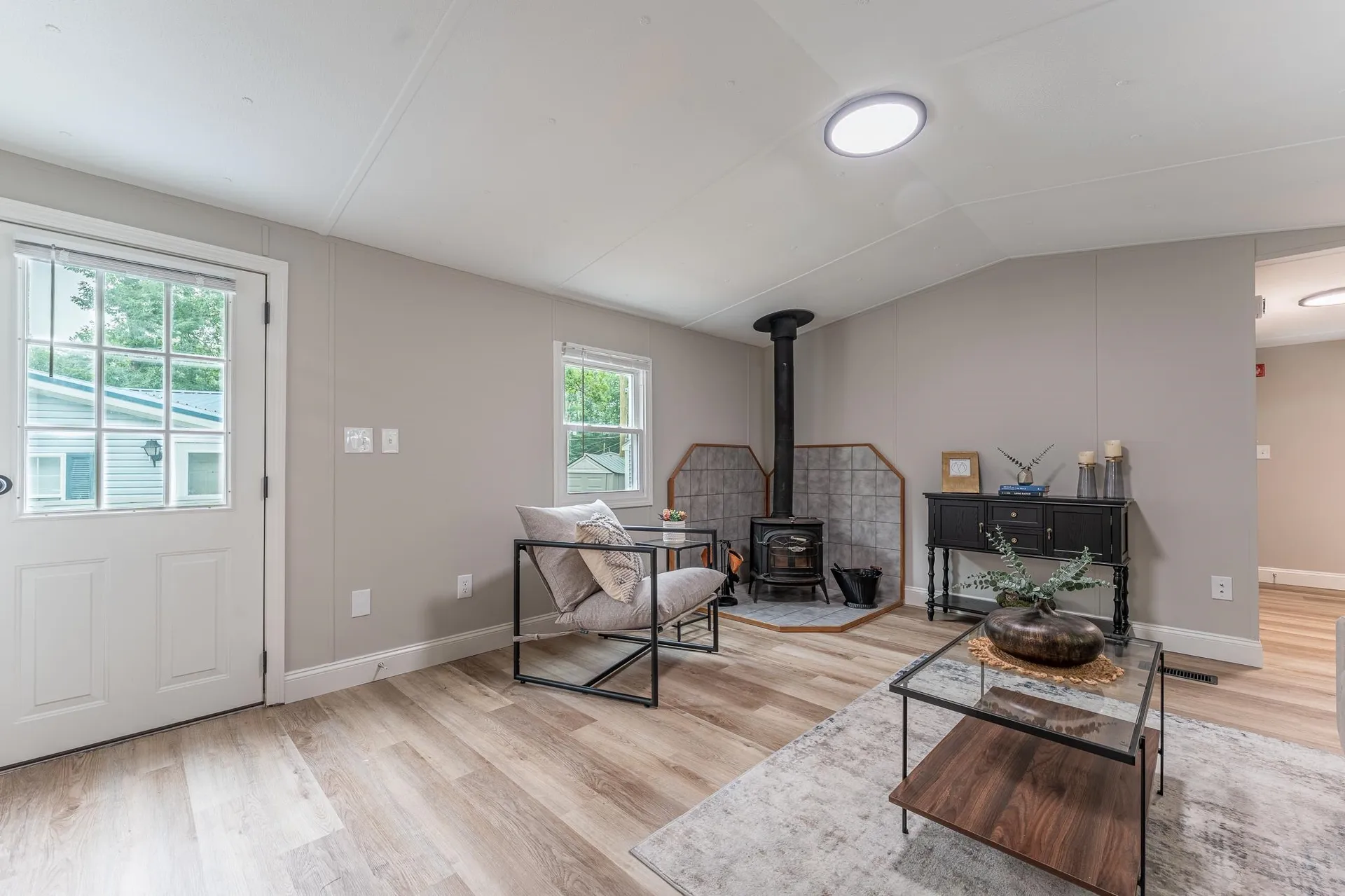 12 Ruby Way Merrimack NH 03054