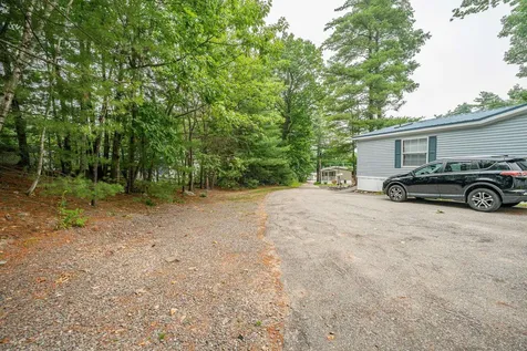 12 Ruby Way Merrimack NH 03054