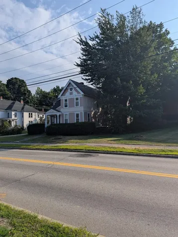 7 Mitchell Place Laconia NH 03246