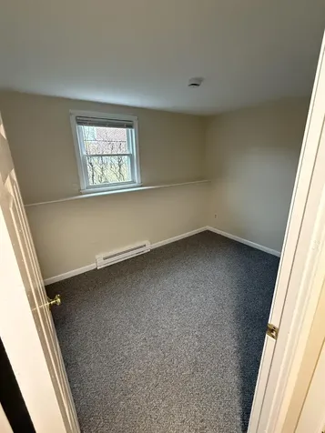 2 Grand Avenue Nashua NH 03060