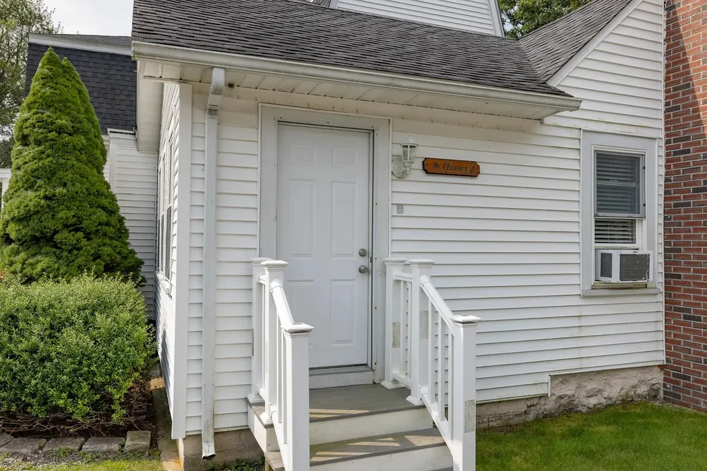 39 Cable Road Rye NH 03870
