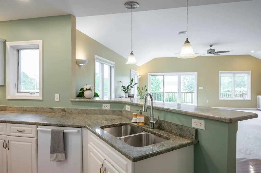 501 Cushing Road Newmarket NH 03857
