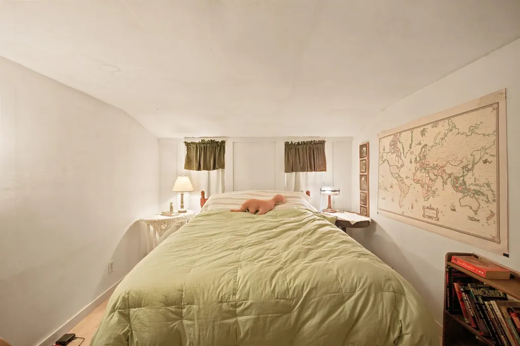 111 Barton Corner Road Hopkinton NH 03229