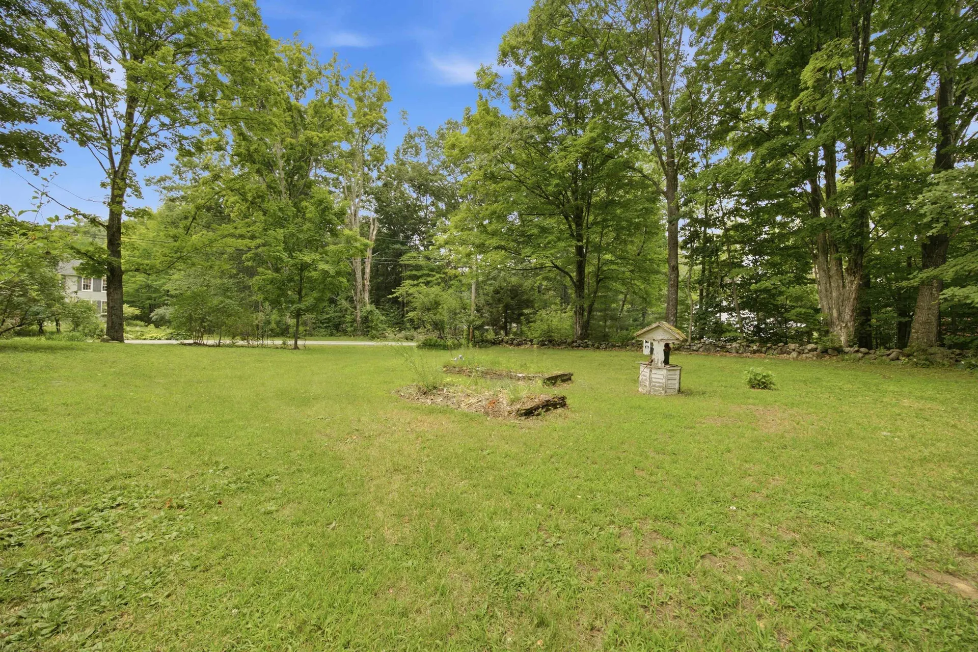 111 Barton Corner Road Hopkinton NH 03229
