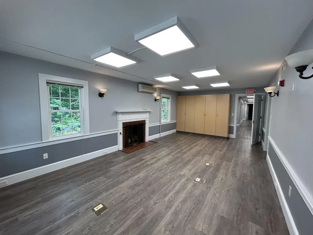 2977 White Mountain Highway Conway NH 03860