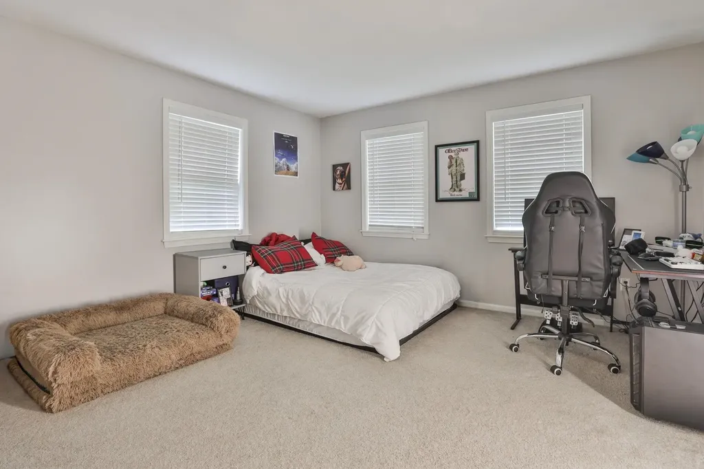 41 Wellesley Drive Bedford NH 03110