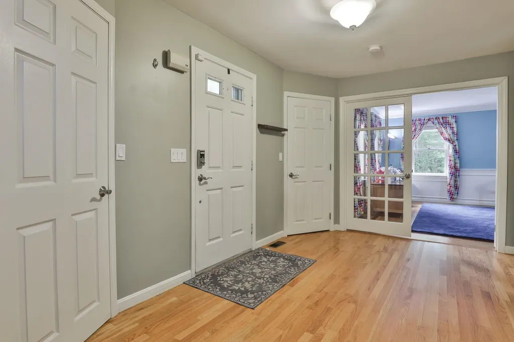 41 Wellesley Drive Bedford NH 03110