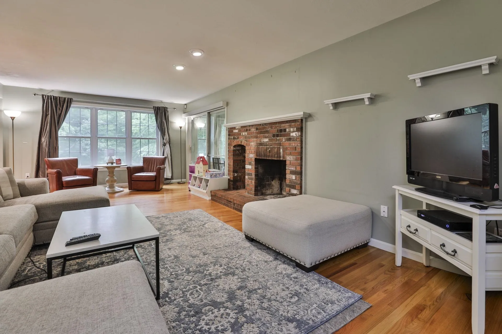 41 Wellesley Drive Bedford NH 03110