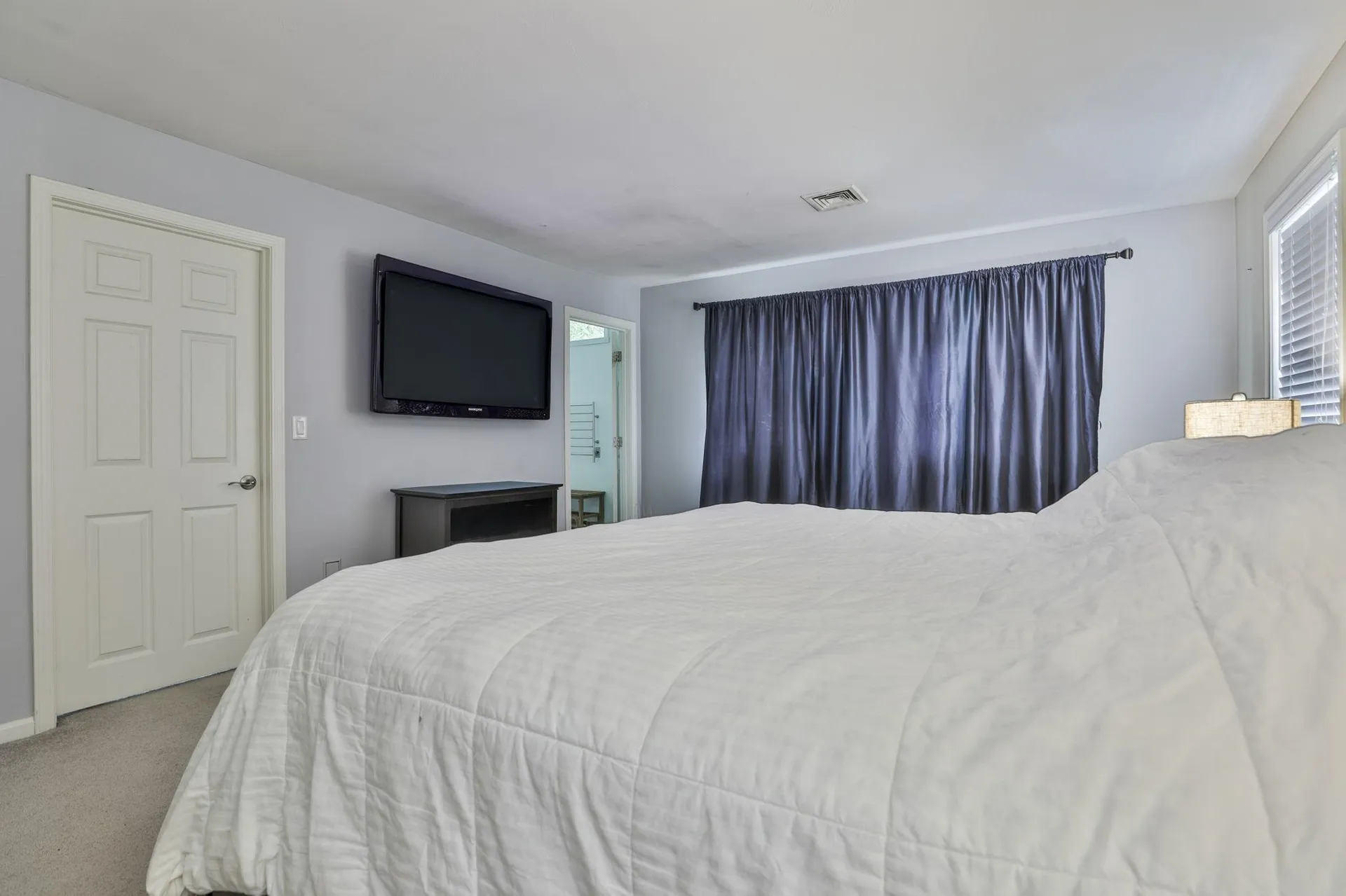 41 Wellesley Drive Bedford NH 03110