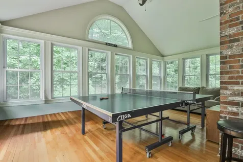 41 Wellesley Drive Bedford NH 03110