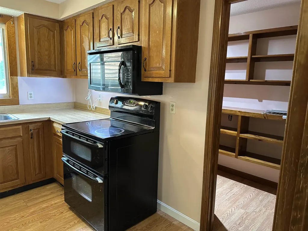 8 Amboy Circle Jaffrey NH 03452