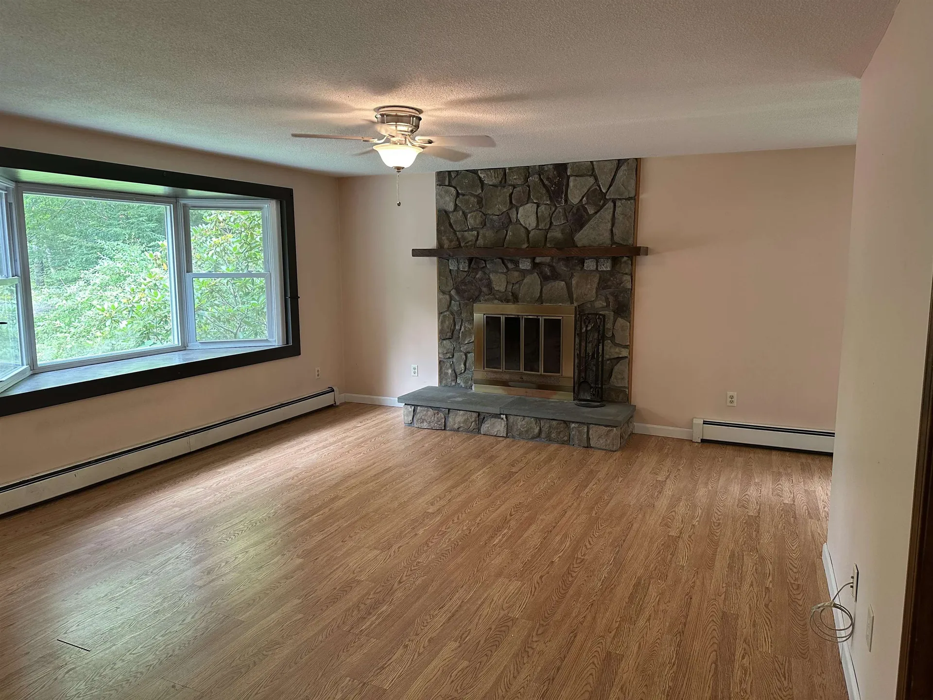 8 Amboy Circle Jaffrey NH 03452