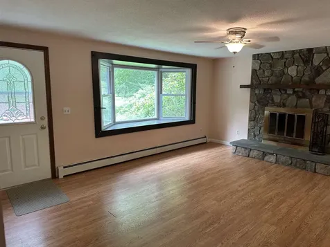 8 Amboy Circle Jaffrey NH 03452