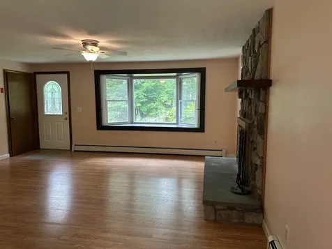 8 Amboy Circle Jaffrey NH 03452