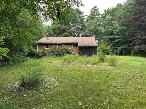 8 Amboy Circle Jaffrey NH 03452