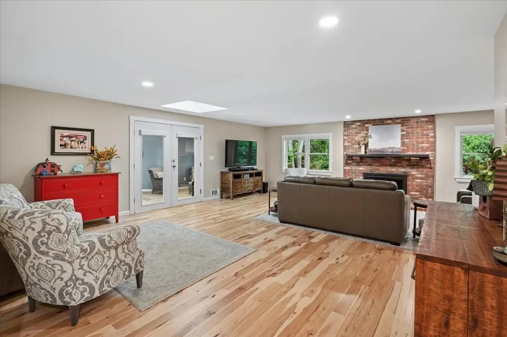1100 Chestnut Street Manchester NH 03104