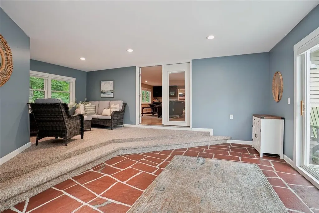 1100 Chestnut Street Manchester NH 03104