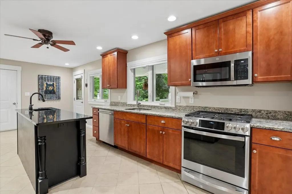 1100 Chestnut Street Manchester NH 03104