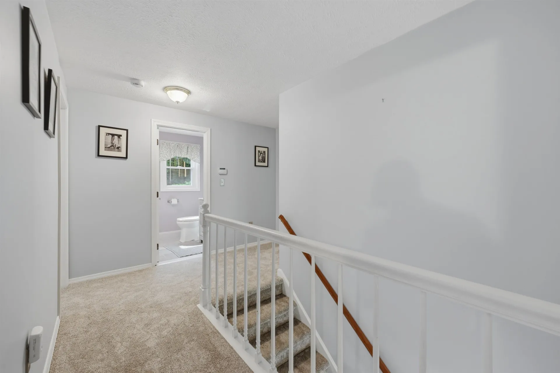 17 Windsor Boulevard Londonderry NH 03053