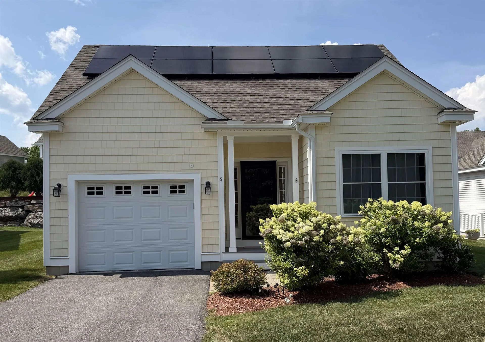 6 Dunstable Circle Merrimack NH 03054