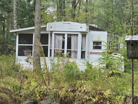748 Long Shores Drive Barrington NH 03825