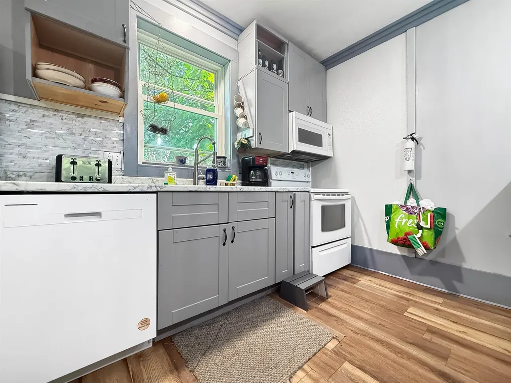 13 Monadnock Street Colebrook NH 03576